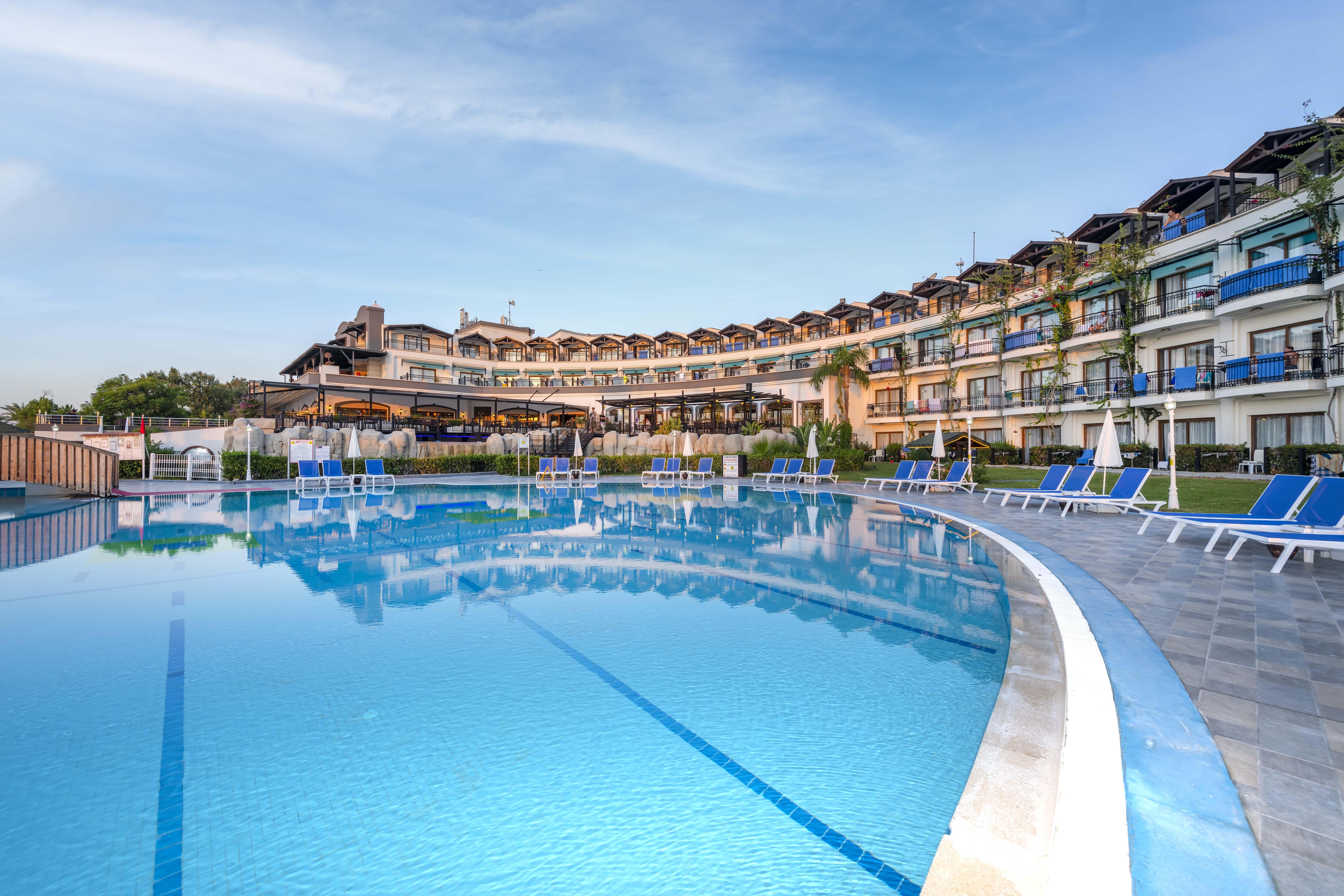 Labada Beach Hotel Camyuva Ngoại thất bức ảnh